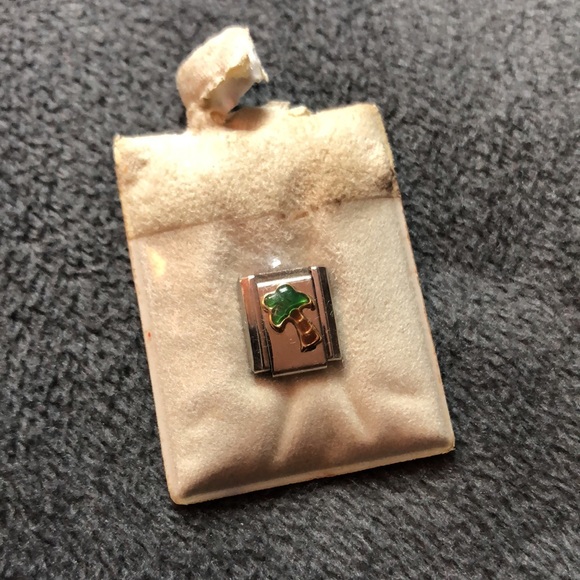 Vintage charms - Picture 3 of 3